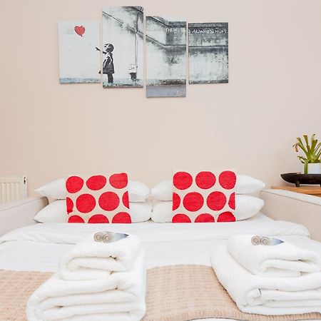 ロンドン2Br Balcony, Battersea, 5Min Clapham Junction Stアパートメント エクステリア 写真